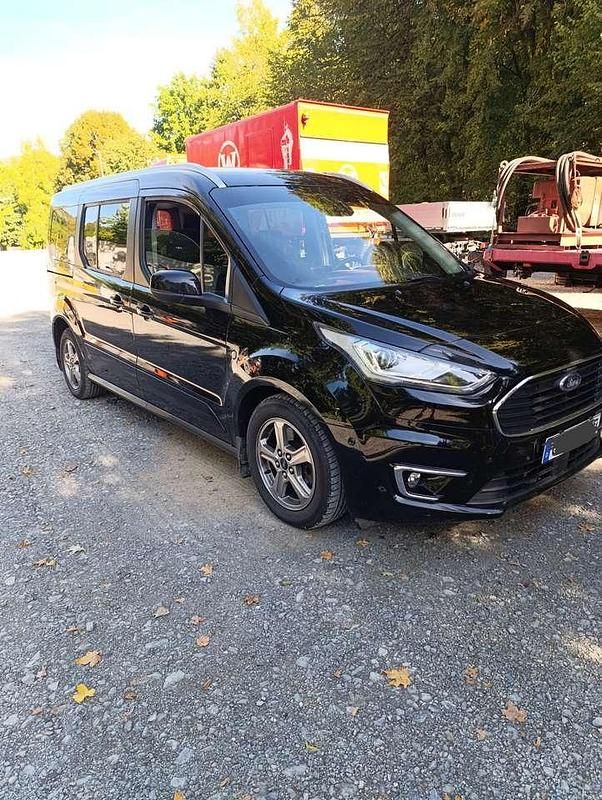 Gebraucht 2018 Ford Tourneo Connect Titanium Van / Kleinbus | 20.000 € (Teuer) - Bild 1/4