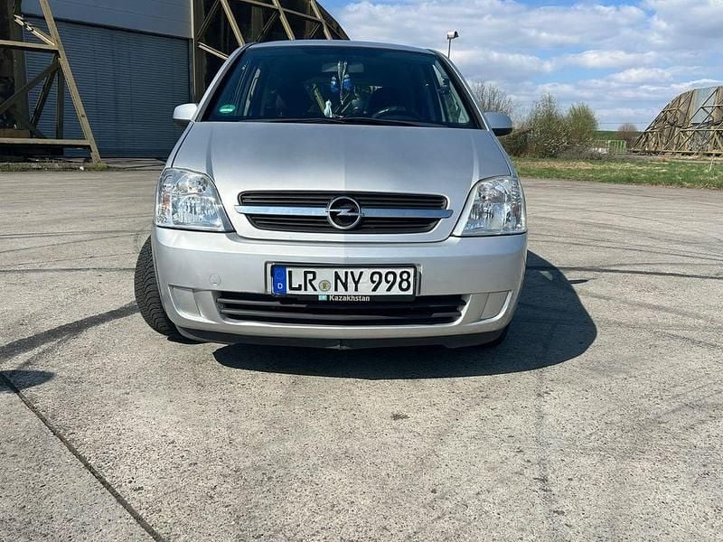 Gebraucht Opel Meriva 101 PS (74 kW) 2004 Van / Kleinbus