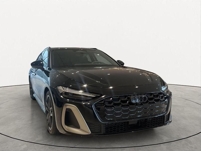 Gebraucht Audi A5 S-Line 299 PS (219 kW) 2026 Schwarz Kombi