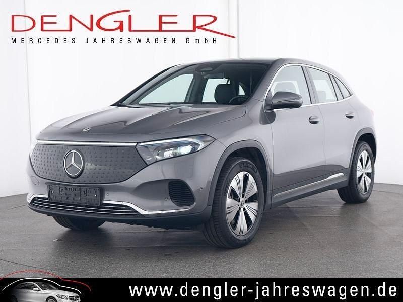 Grau Gebraucht 2024 Mercedes EQA300 Progressive SUV | 31.490 € (Guter Preis) - Bild 1/4