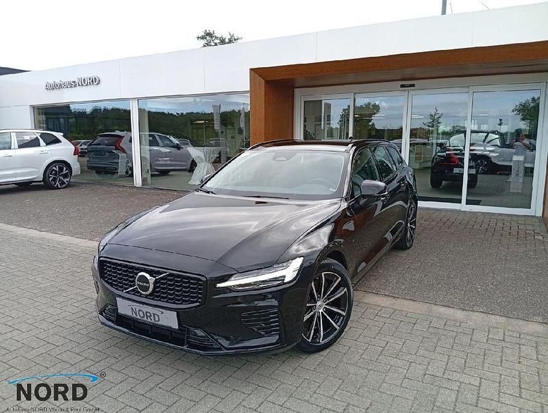 Schwarz Gebraucht 2024 Volvo V60 Plus Kombi | 41.950 € (Fairer Preis) - Bild 1/4