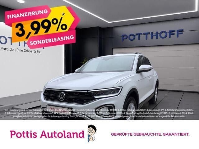Weiss Gebraucht 2024 VW T-Roc Life SUV | 21.777 € (Guter Preis) - Bild 1/2