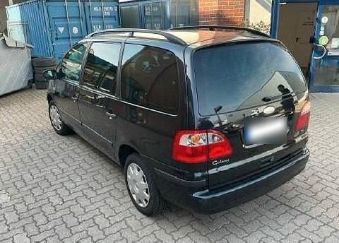 Gebraucht Ford Galaxy 85 PS (62 kW) 2004 Schwarz Van / Kleinbus