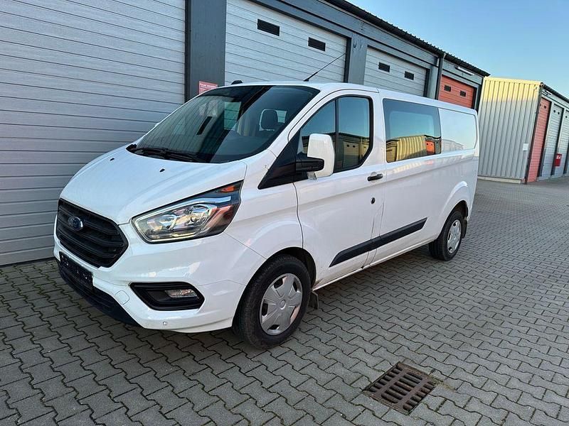 Gebraucht Ford Transit Custom 131 PS (96 kW) 2021 Weiß Van / Kleinbus