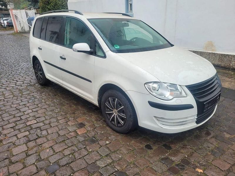 Grau Gebraucht 2008 VW Touran Van / Kleinbus | 3.250 € (Guter Preis) - Bild 1/4