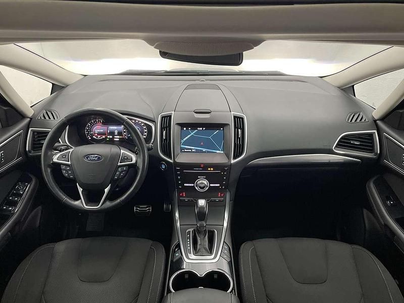 Gebraucht Ford S-MAX Titanium 319 PS (234 kW) 2017 Grün Van / Kleinbus