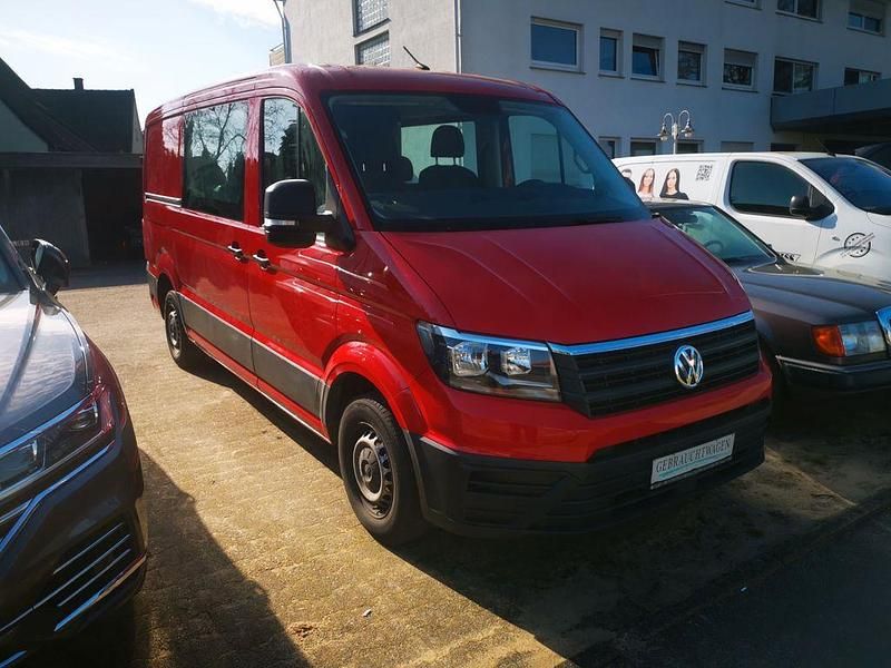 Gebraucht VW Crafter 140 PS (102 kW) 2018 Rot Van