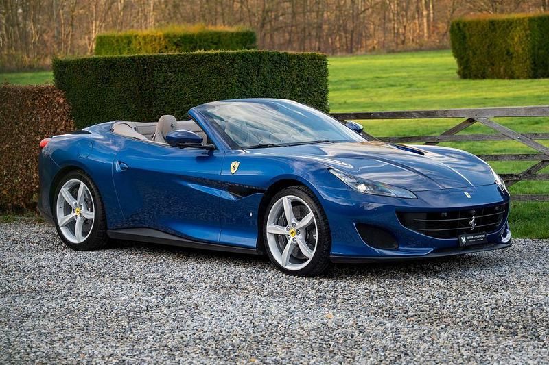 Blau Gebraucht 2020 Ferrari Portofino Cabrio | 195.650 € (Guter Preis) - Bild 1/4