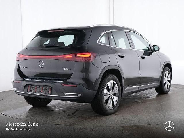 Schwarz Gebraucht 2024 Mercedes EQA300 Advanced SUV | 33.790 € (Fairer Preis) - Bild 1/4