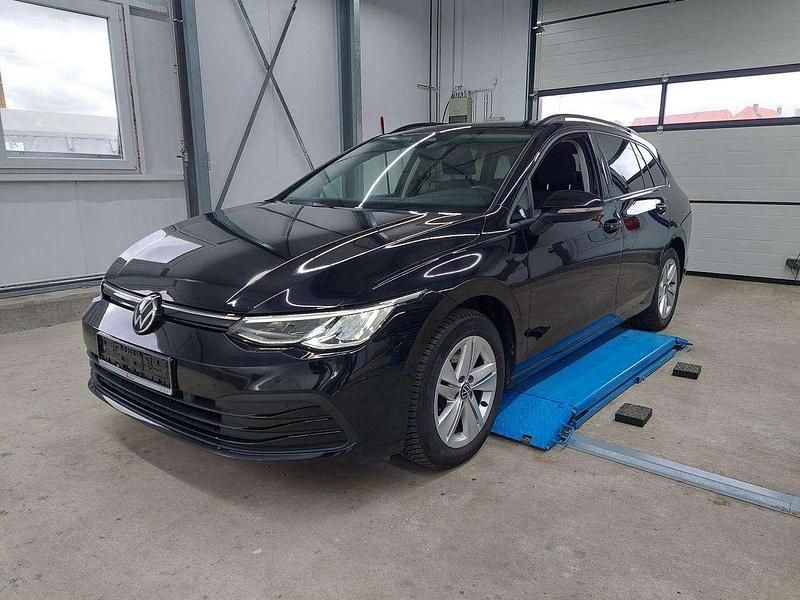 Schwarz Gebraucht 2022 VW Golf VIII Life Kombi | 23.970 € (Fairer Preis) - Bild 1/2