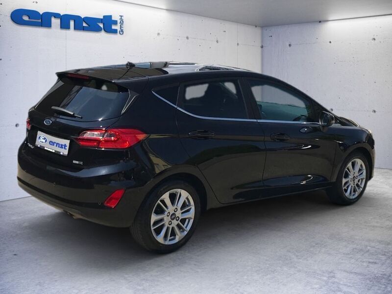 Gebraucht Ford Fiesta Titanium 125 PS (91 kW) 2022 Schwarz Kleinwagen