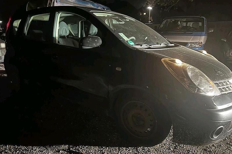 Gebraucht Nissan Note 110 PS (80 kW) 2006 Schwarz Kleinwagen