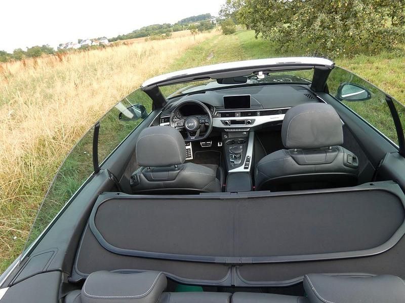 Gebraucht Audi A5 Cabriolet Sport 218 PS (160 kW) 2017 Schwarz Cabrio