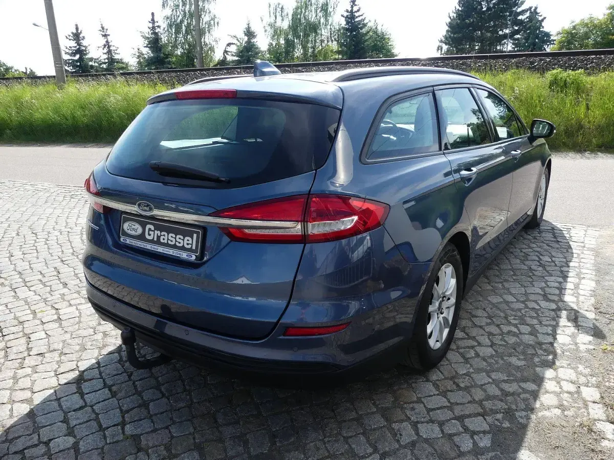 Gebraucht Ford Mondeo Trend 150 PS (110 kW) 2020 Blau Kombi
