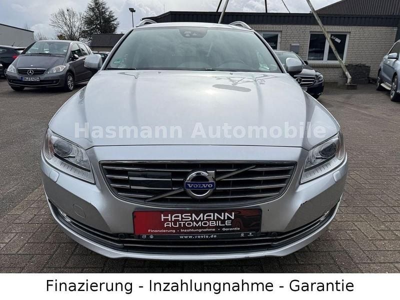 Gebraucht Volvo V70 Summum 181 PS (133 kW) 2015 Silber Kombi