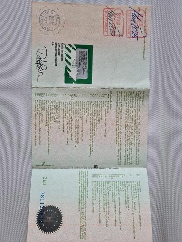 Blau Gebraucht 1998 Ford Focus Kleinwagen | 950 € (Fairer Preis) - Bild 1/4