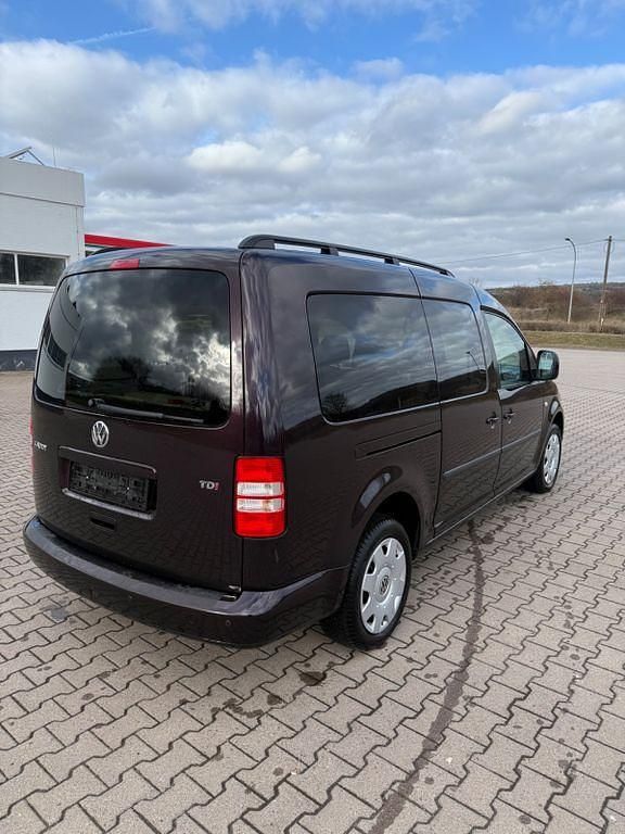 Gebraucht VW Caddy Maxi 102 PS (75 kW) 2014 Violet Van / Kleinbus