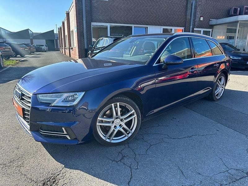 Gebraucht Audi A4 Design 150 PS (110 kW) 2019 Blau Kombi