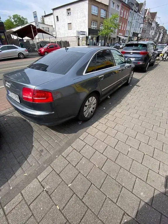 Brugt Audi A8 Ambiente 326 HK (239 kW) 2008 Grå Sedan
