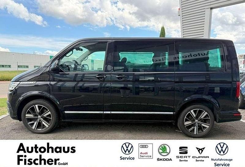 Gebraucht VW Multivan Highline 199 PS (146 kW) 2019 Deep black perleffekt Van