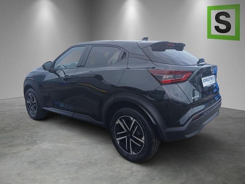 Neu Nissan Juke N-Connecta 114 PS (83 kW) 2025 Schwarz SUV
