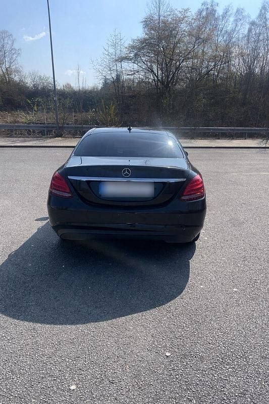 Gebraucht Mercedes C220 Edition 163 PS (119 kW) 2016 Schwarz Limousine