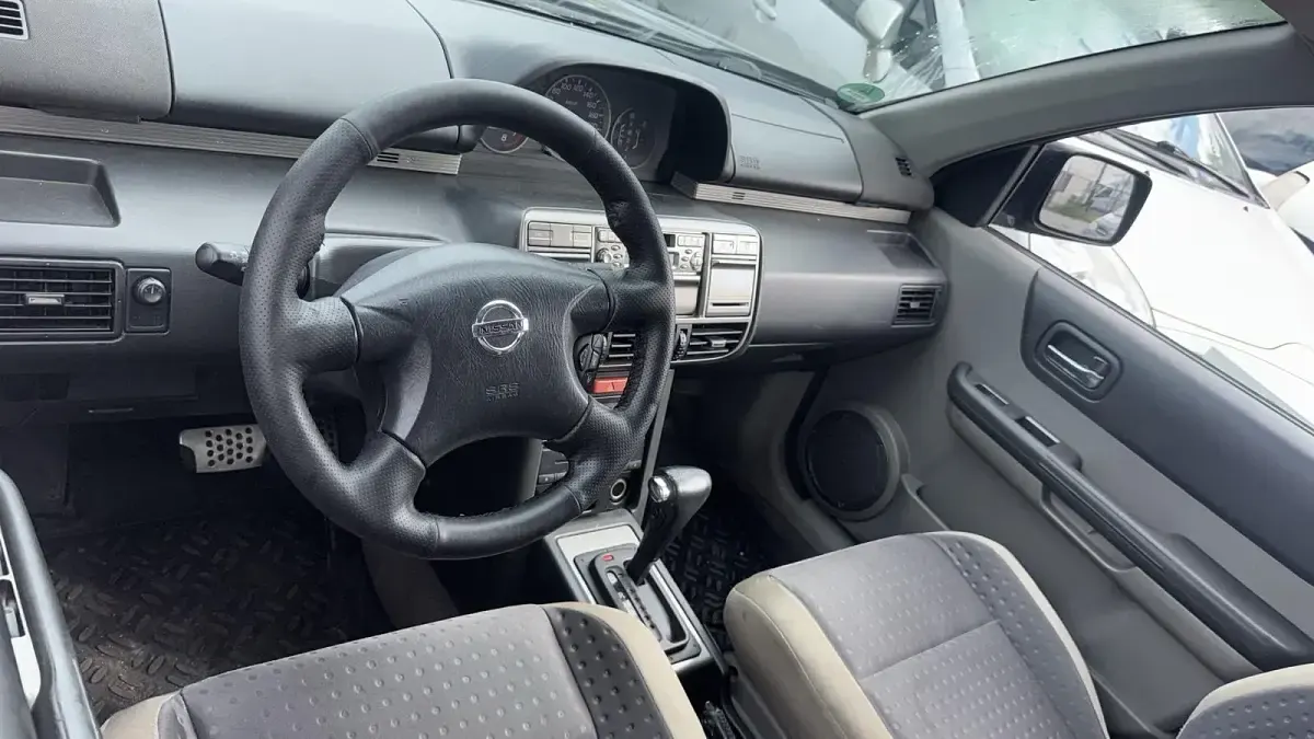 Gebraucht Nissan X-Trail 140 PS (102 kW) 2004 Schwarz SUV