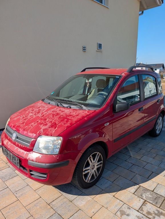Rot Gebraucht 2007 Fiat Panda Kleinwagen | 1.000 € (Superpreis) - Bild 1/4