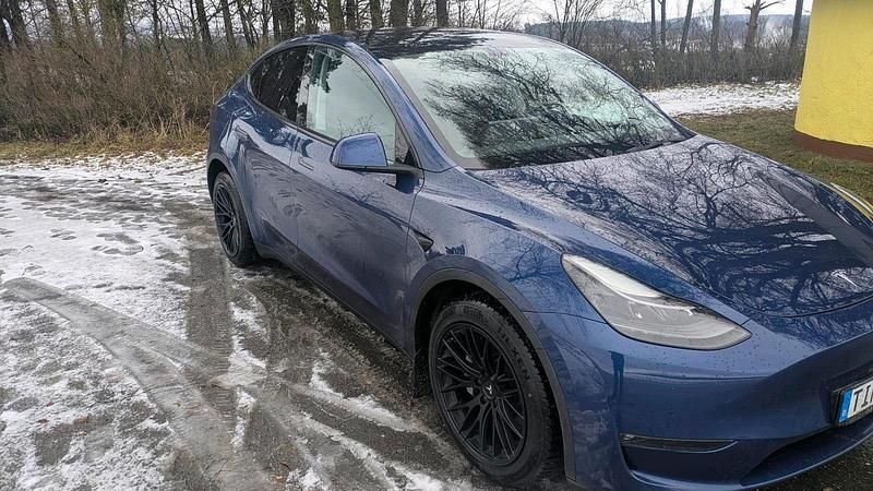 Gebraucht Tesla Model Y 378 kW (514 PS) 2021 Blau SUV