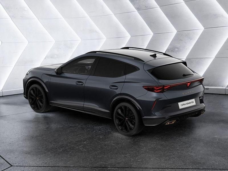Neu Cupra Formentor VZ 272 PS (200 kW) 2025 Grau (grau / magnetic grau) SUV