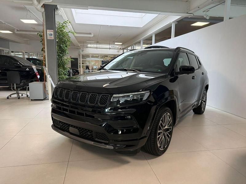 Schwarz Neu 2025 Jeep Compass Summit SUV | 38.600 € (Fairer Preis) - Bild 1/4
