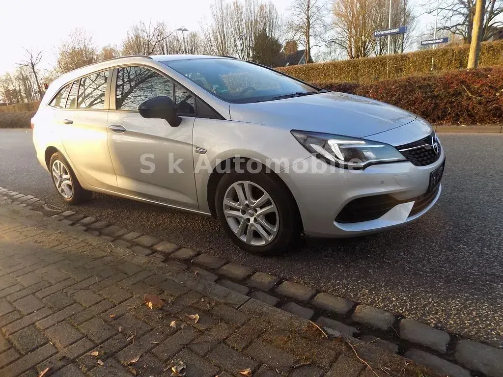 Gebraucht Opel Astra Edition 105 PS (77 kW) 2021 Silber Kombi