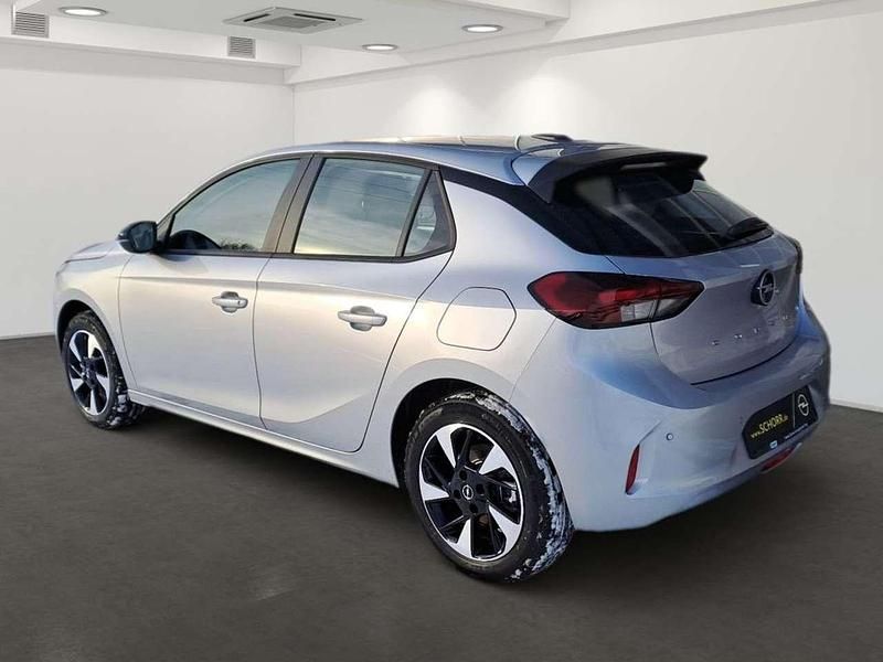 Gebraucht Opel Corsa-e 100 kW (136 PS) 2023 Kristall silber (metallic) Kleinwagen