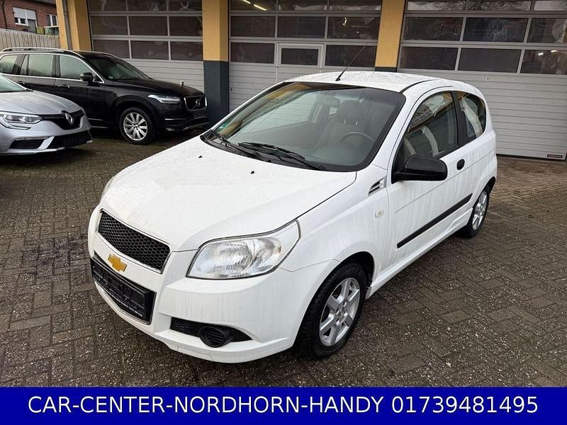 Gebraucht Chevrolet Aveo 84 PS (61 kW) 2009 Weiß Kleinwagen