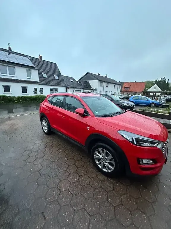 Gebraucht Hyundai Tucson Premium 136 PS (100 kW) 2020 Rot SUV