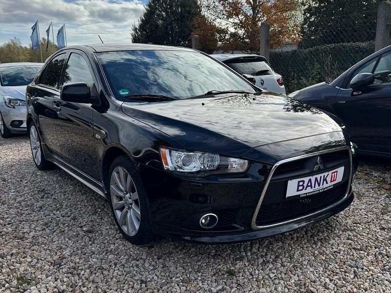 Schwarz Gebraucht 2010 Mitsubishi Lancer Instyle Limousine | 5.999 € (Fairer Preis) - Bild 1/4