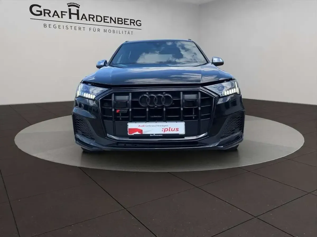 Gebraucht Audi SQ7 Sport 507 PS (372 kW) 2023 Mythosschwarz metallic SUV