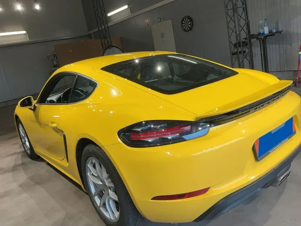 Gebraucht Porsche 718 Cayman Basis 299 PS (219 kW) 2020 Gelb Coupé