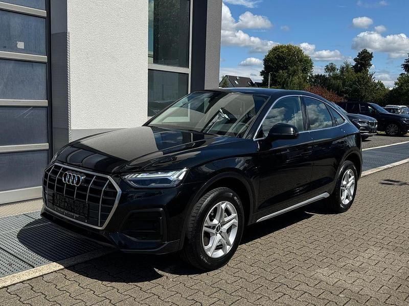 Schwarz Gebraucht 2022 Audi Q5 Sportback Advanced SUV | 28.990 € - Bild 1/4