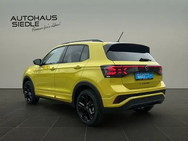 Gebraucht VW T-Cross R-line 116 PS (85 kW) 2026 Gelb SUV