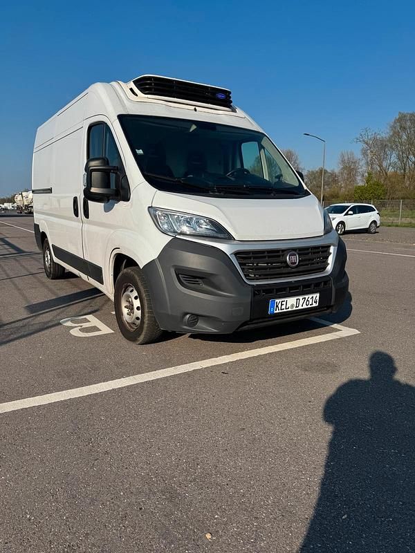 Gebraucht Fiat Ducato 140 PS (102 kW) 2021 Weiß Van