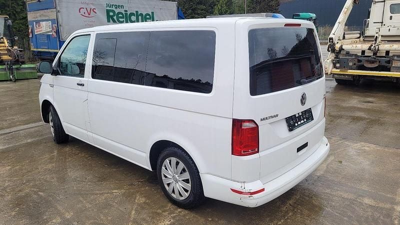 Second-hand VW T6 150 CP (110 kW) 2016 Alb Van