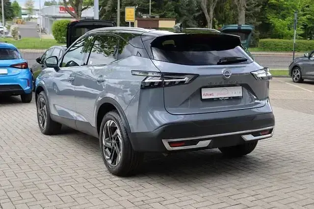 Neu Nissan Qashqai N-Connecta 158 PS (116 kW) 2026 Ceramicgraumet./schwarz SUV