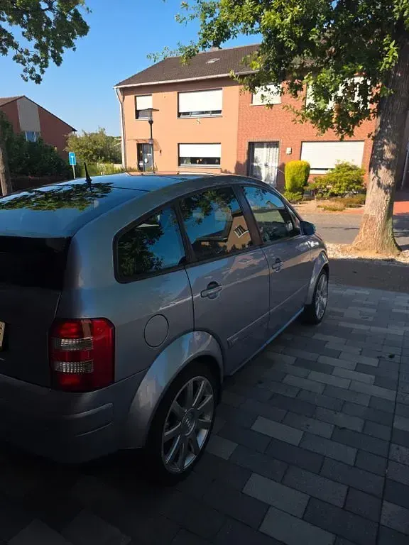 Gebraucht Audi A2 S-Line 110 PS (80 kW) 2004 Grau Kleinwagen