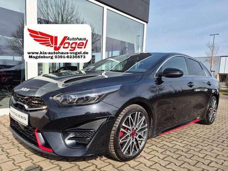 Gebraucht Kia ProCeed Turbo 204 PS (150 kW) 2022 (1k) zilinaschwarz met. (metallic) Kombi