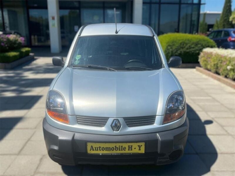 Grau Gebraucht 2004 Renault Kangoo Expression Van / Kleinbus | 5.900 € (Etwas zu teuer) - Bild 1/4