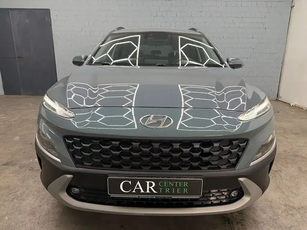 Gebraucht Hyundai Kona 105 PS (77 kW) 2021 Grün SUV