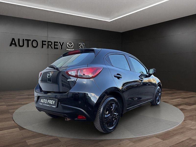Occasion Mazda 2 Center-Line 75 ch (55 kW) 2017 Noir Berline