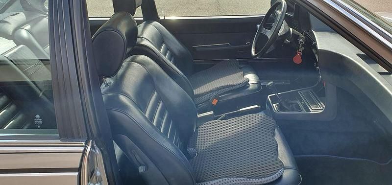 Gebraucht BMW 635 218 PS (160 kW) 1979 Silber Coupé