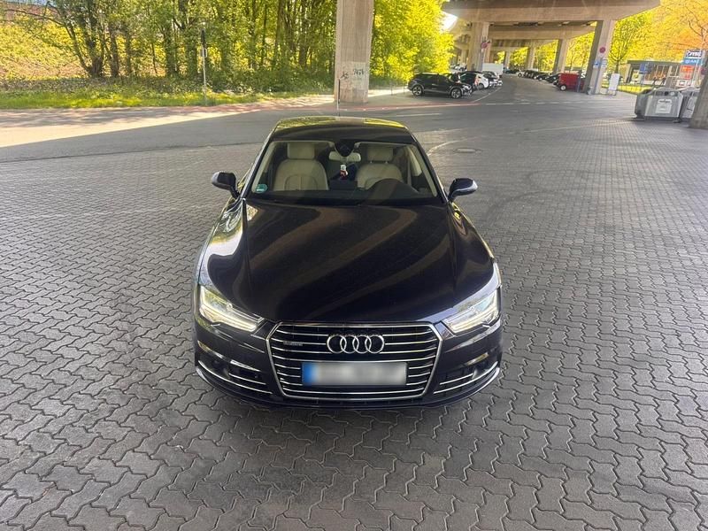 Usata Audi A7 272 CV (200 kW) 2016 Blu Utilitaria